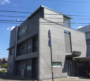 施工中、建物が変わっていく姿にワクワクできる、そんな建材でした