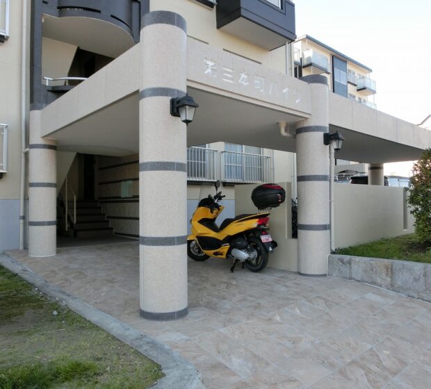98.某マンション
